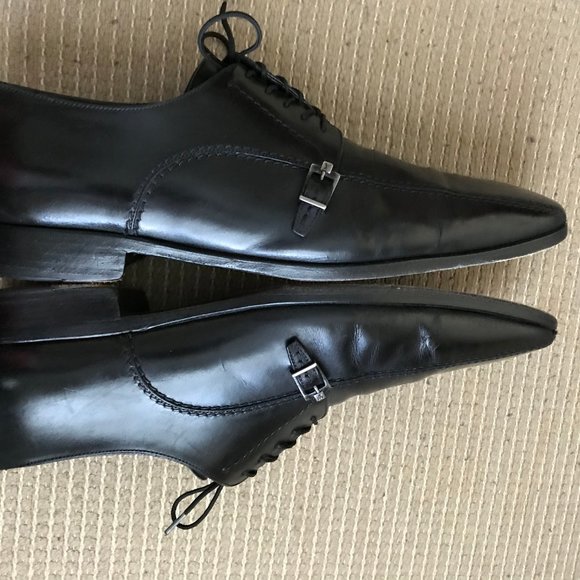 Louis Vuitton Men's Black Shoes - Picture 9 of 15